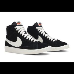 Nike vintage blazers size 9